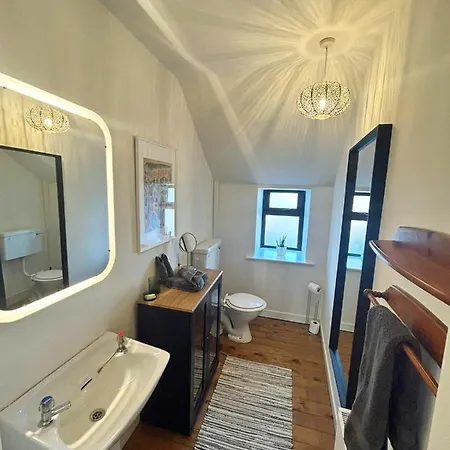 Foxy View In Town! بيت للعطل دينغل